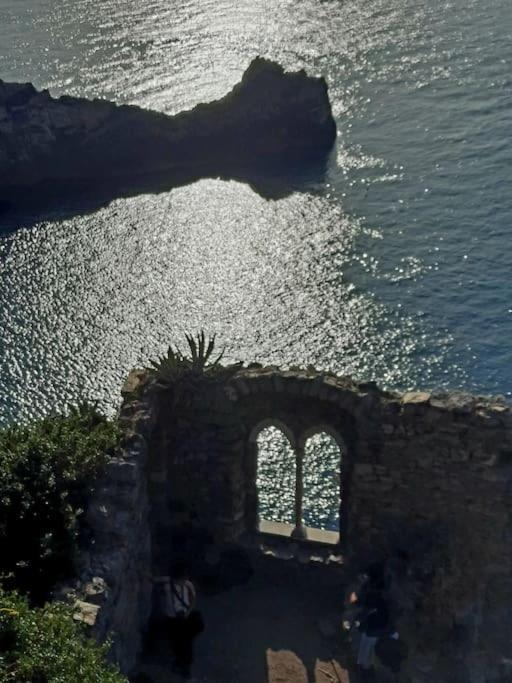 La Terrazza Sul Golfo Dei Poeti Con Vista Mare Leilighet Pitelli Eksteriør bilde
