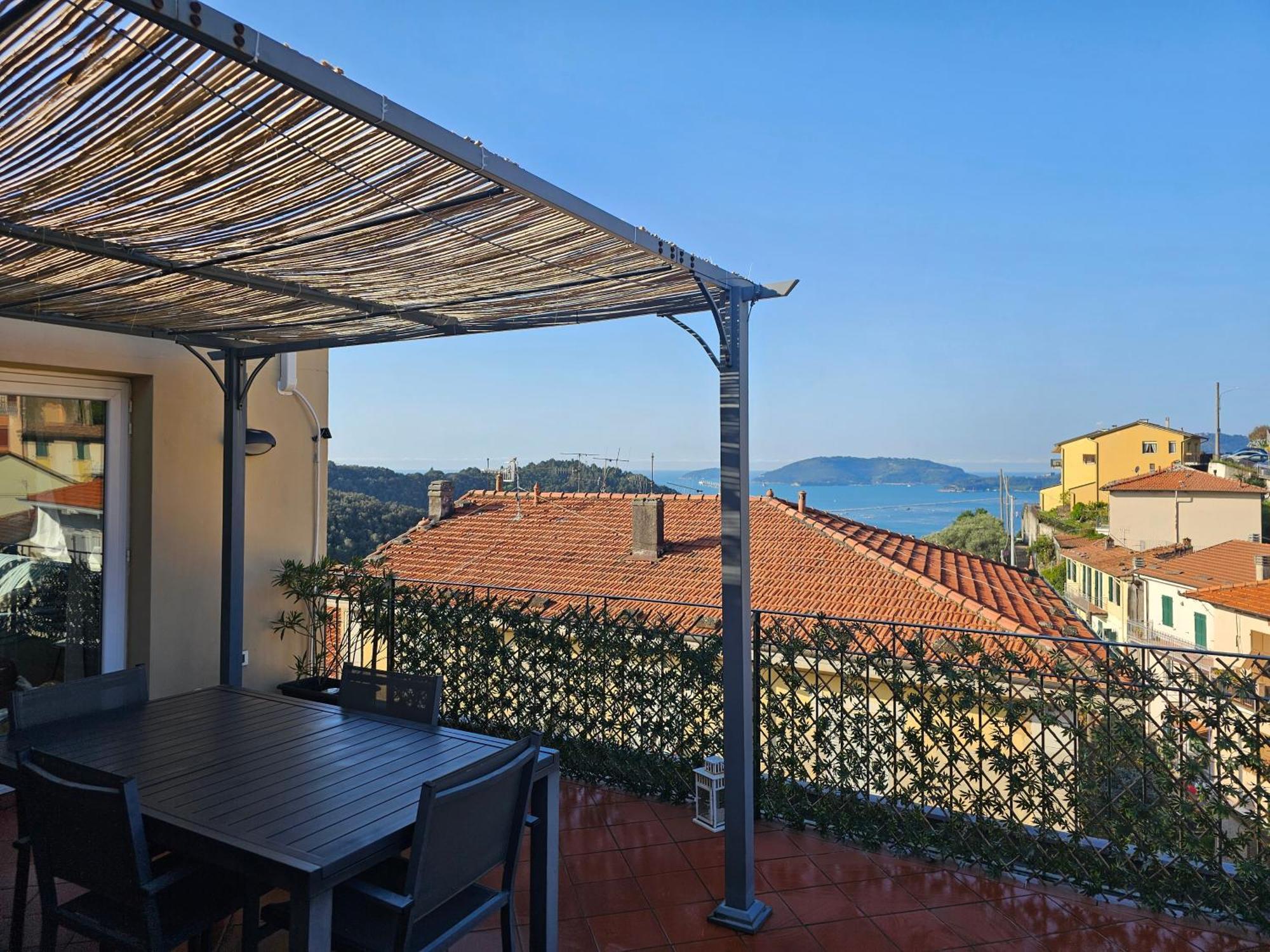 La Terrazza Sul Golfo Dei Poeti Con Vista Mare Leilighet Pitelli Eksteriør bilde